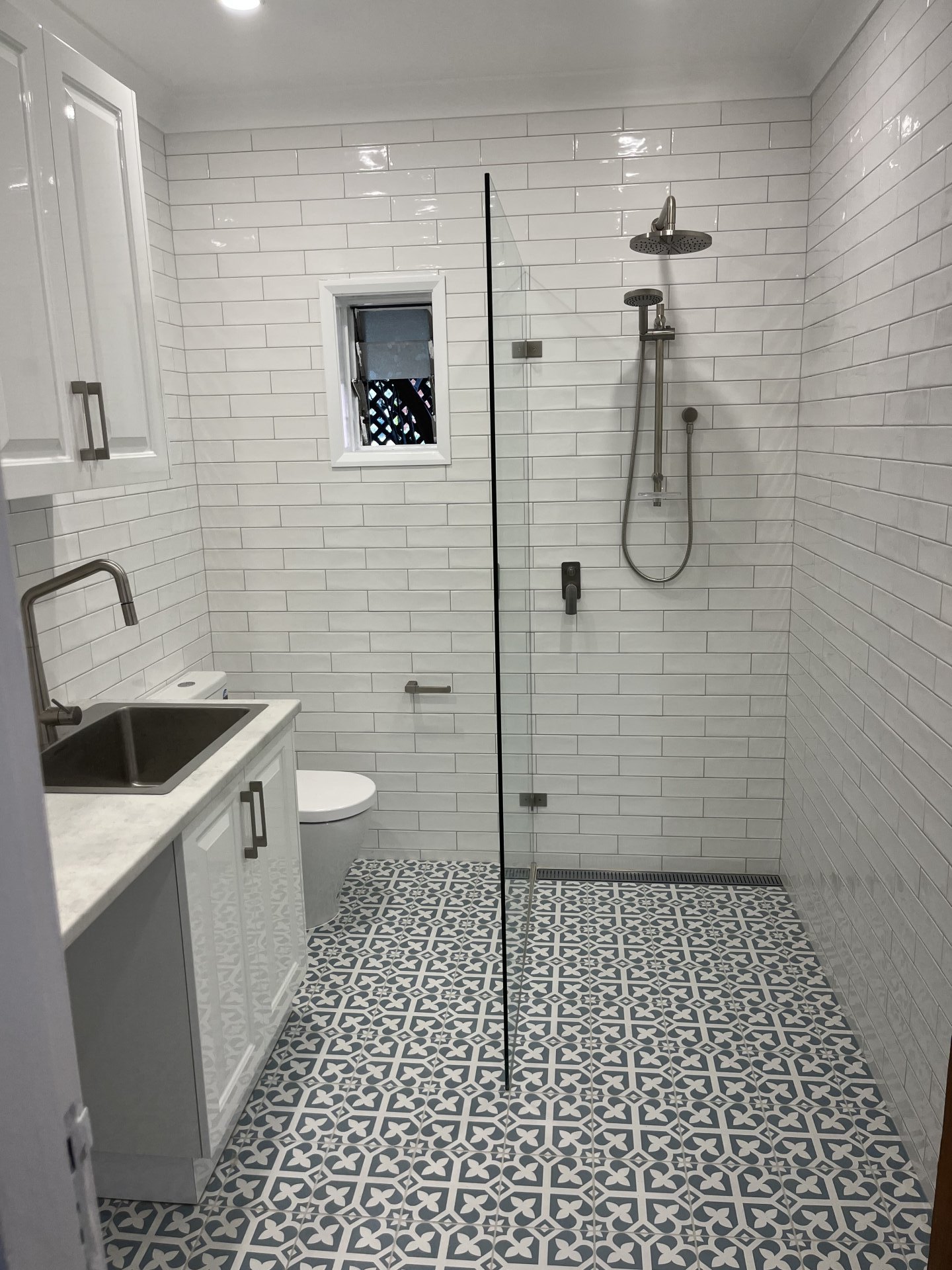 Adamstown Heights Bathroom / Laundry