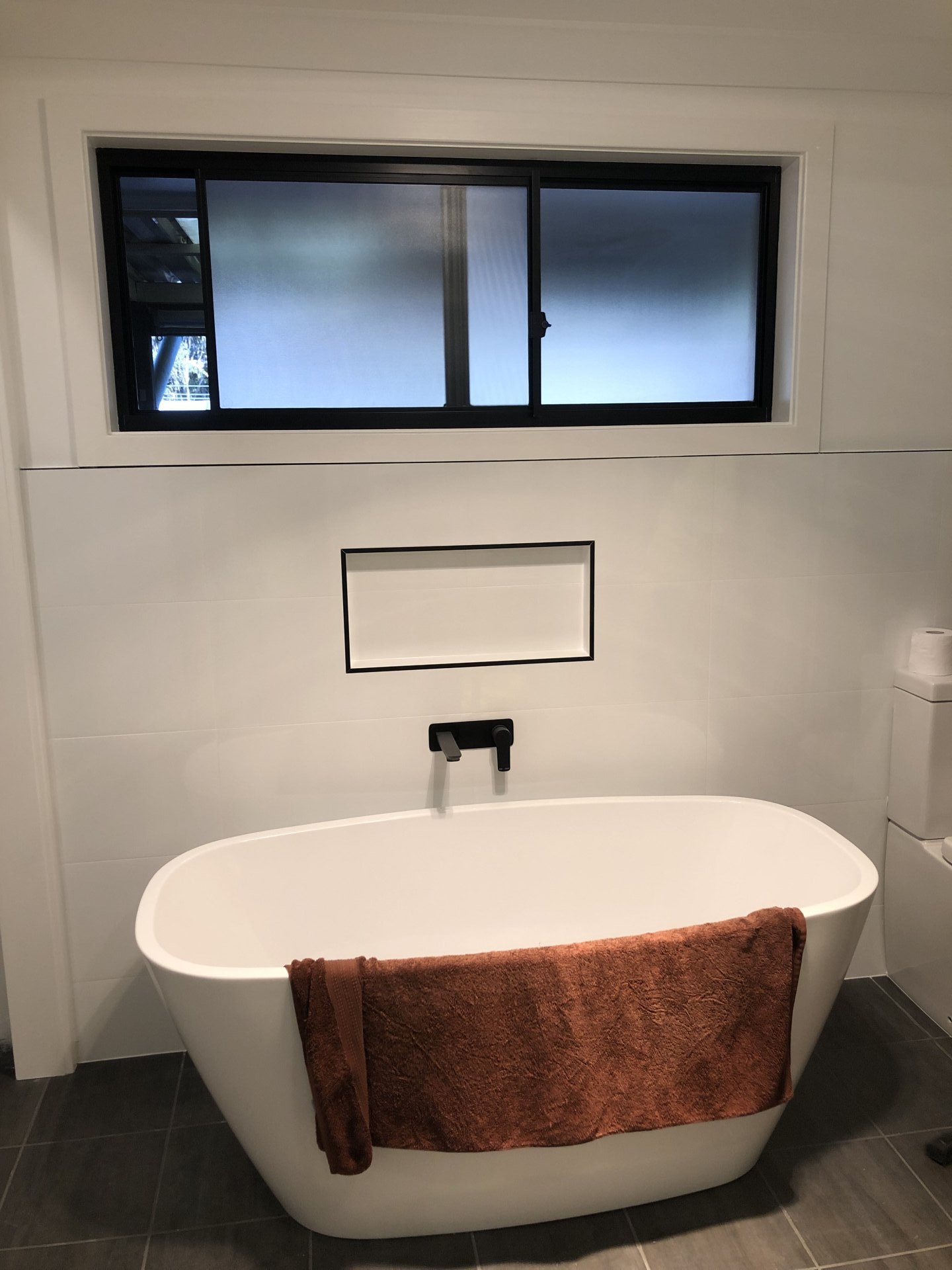Floraville Bathroom / Laundry & Ensuite