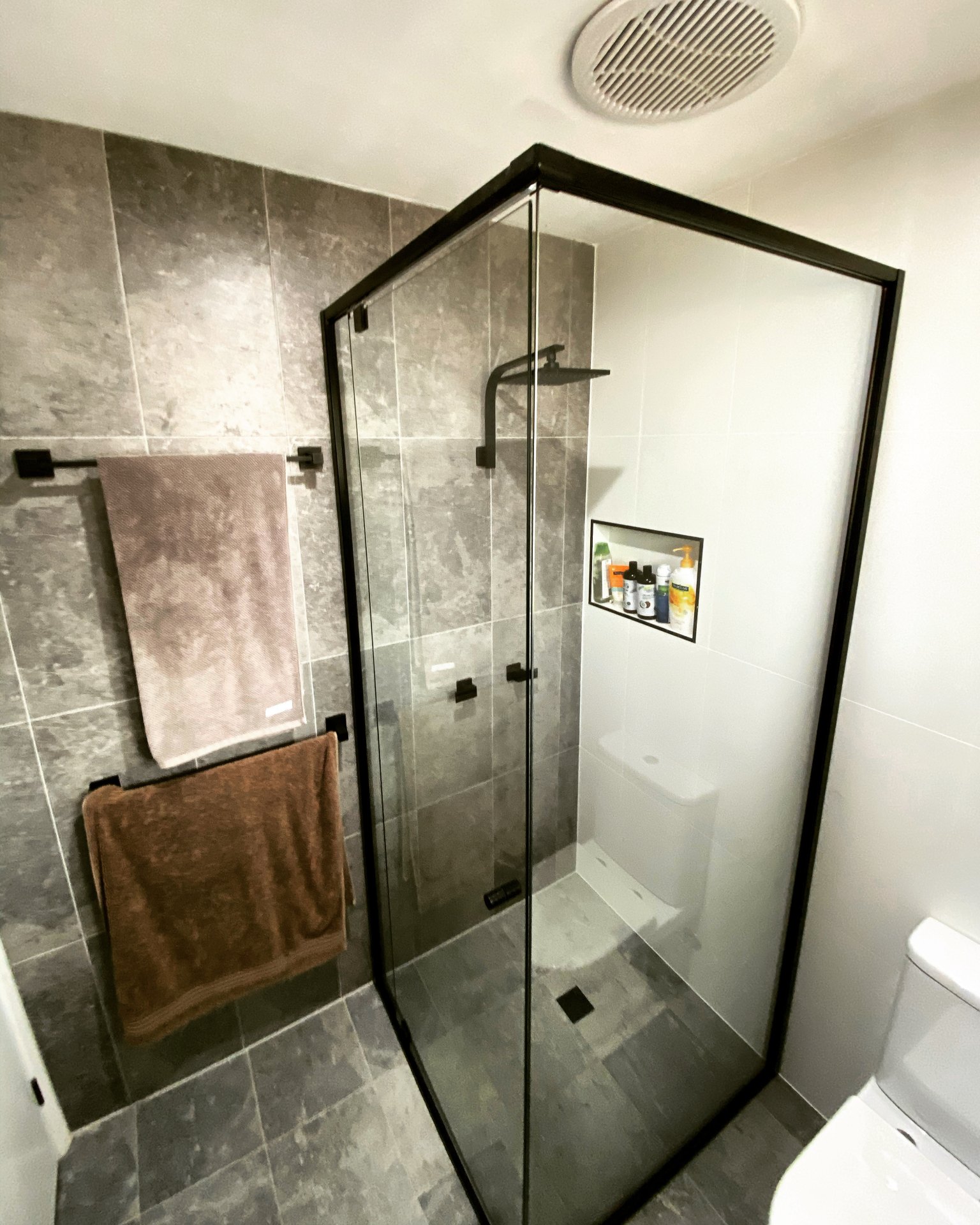 Mirrabooka Ensuite