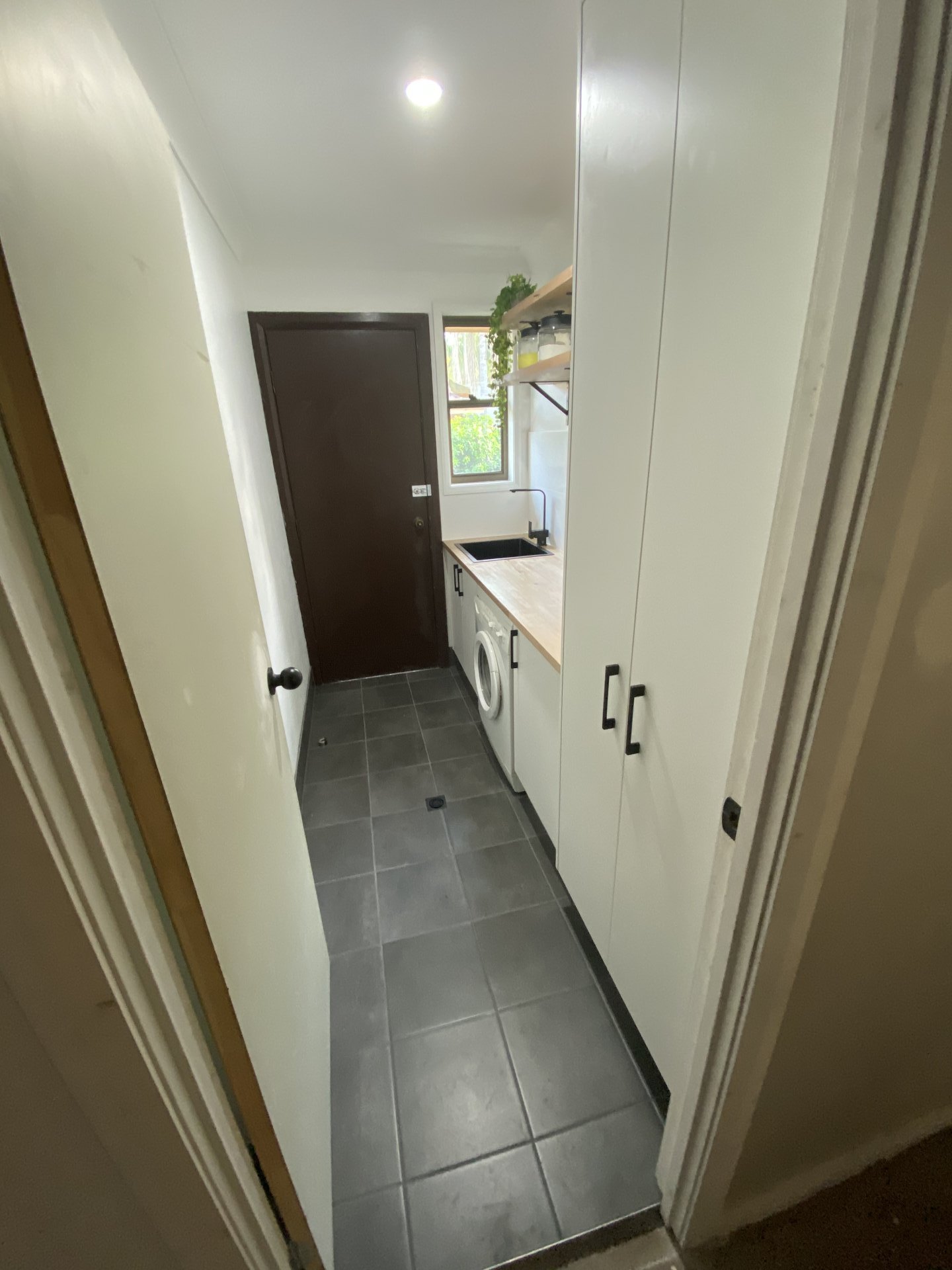 Mirrabooka Main Bathroom & Laundry